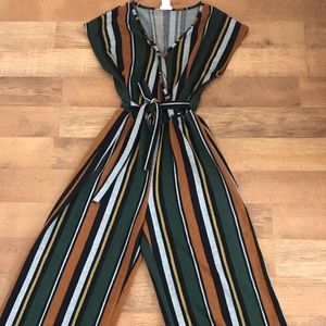 Multi-colored pant romper